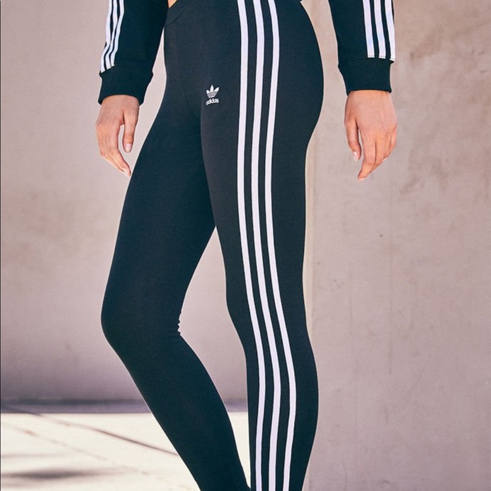 Adidas black 3 strip leggings